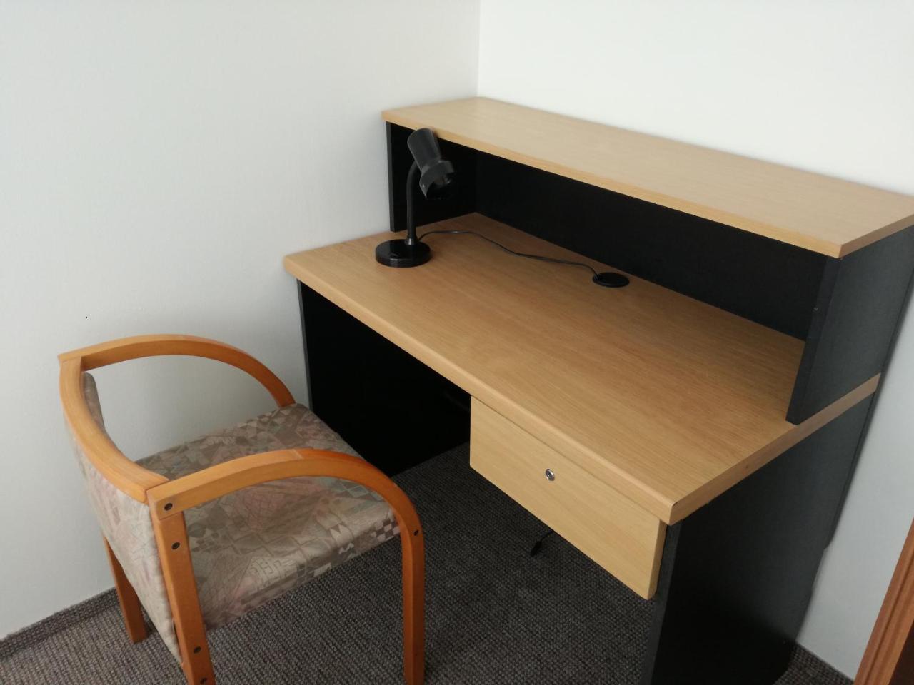 Hotel Hlaska Zlenice Habitación foto